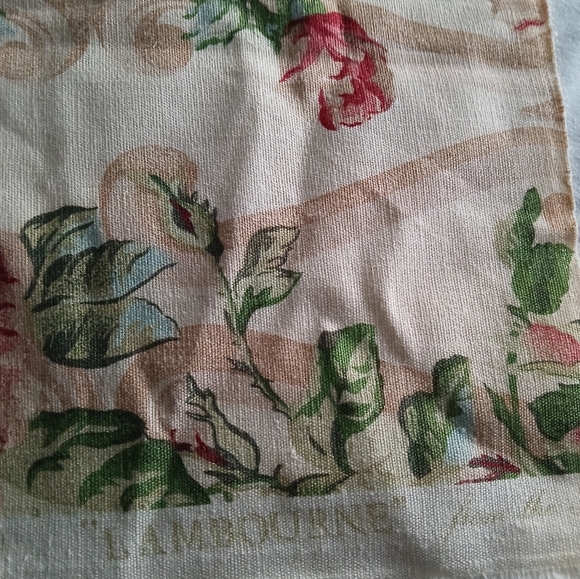 Vintage 1991 Monkwell Lee Jofa Lambourne Red Rose English Green 24"x24" Remnant - Picture 7 of 9